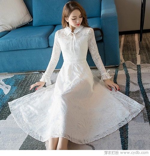 穿好白色，離女神更進一步